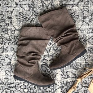Grey Mid-calf Slouchy Faux Suede Boots Size 7.5
